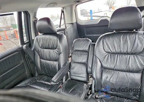 2008 Honda Odyssey Touring z USA, uszkodzony, nr VIN 5FNRL38908B055015